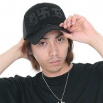 HAT-002