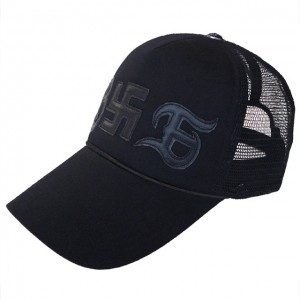 HAT-002
